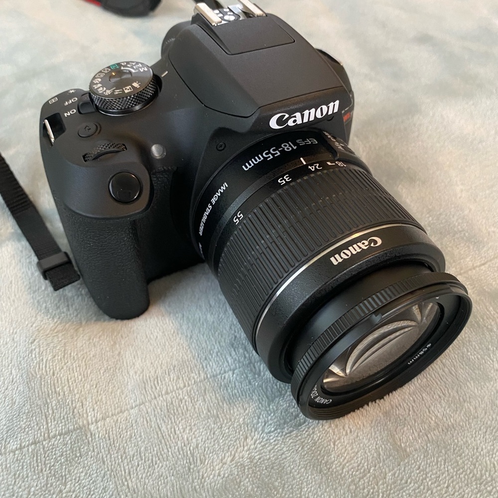 Canon Black DSLR Camera with 18-55mm Lens